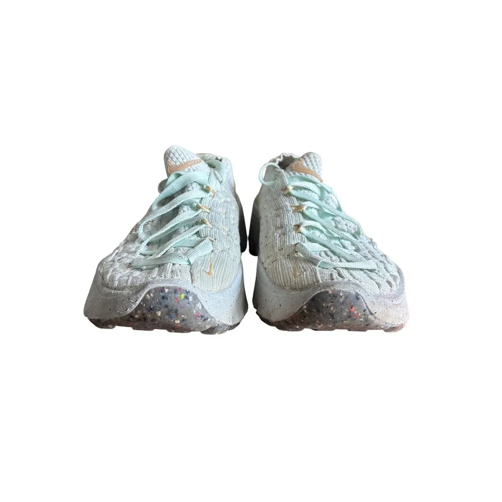 Nike Space Hippie 04 Womens Sneakers Barely Volt Copa CD3476-700 Good Condition
